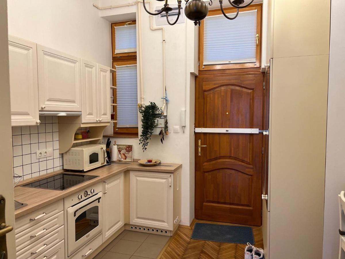 Appartement Sun City à Szeged Extérieur photo
